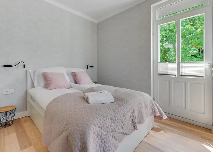 Апартаменты Grand - Orion Nearby Monte Cassino Street Сопот